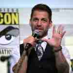 VUELVE ZACK SNYDER: ZOMBIES, ATRACOS Y CASINOS